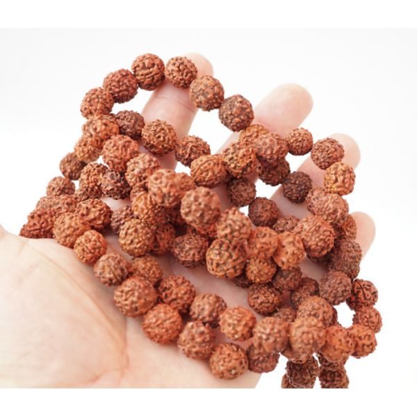 Чотки з Рудракші  фарбовані 18мм. 108 намистин Індія